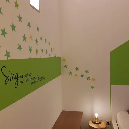 Holiday home Vakantiewoning 'de Vlaamse Aap' Dilsen-Stokkem